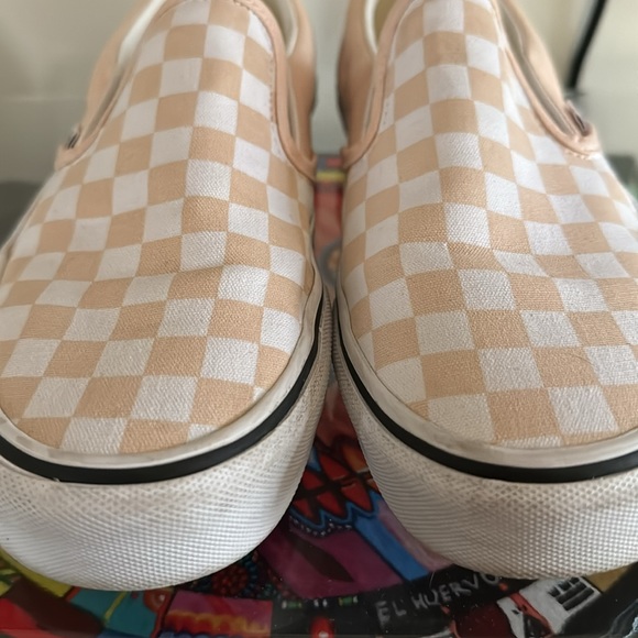 Vans Classic Checkerboard Slip-On Light Pink & White - Picture 2 of 7